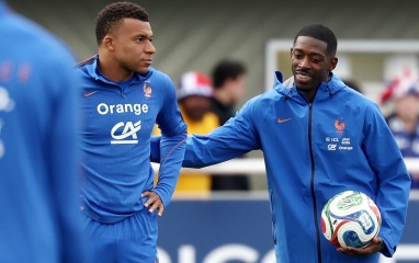 Dembele nói thẳng 1 điều về Mbappe trước làn sóng chỉ trích