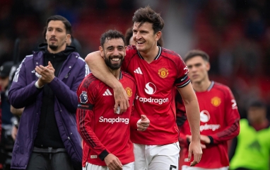 Vừa tới MU, HLV Carrick chia tay công thần thi đấu 256 trận