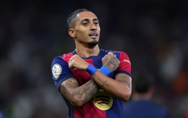 Raphinha phẫn nộ vì bị 'bỏ qua' tại Quả bóng Vàng và FIFA The Best