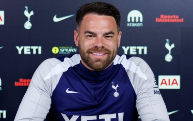 CHÍNH THỨC: Tottenham ký hợp đồng với HLV người Anh