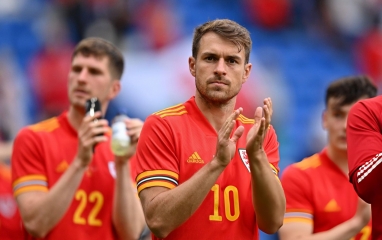 CHÍNH THỨC: Cựu sao Arsenal có biệt danh 'Thần chết' tuyên bố giải nghệ