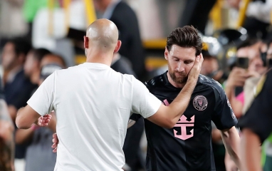 CHÍNH THỨC: Messi chia tay HLV Inter Miami