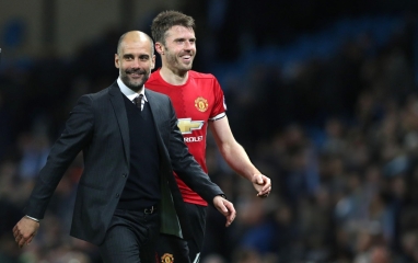 XÁC NHẬN: Nhà cầm quân 44 tuổi sáng cửa dẫn dắt MU