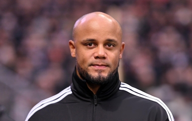 Vô địch Bundesliga, HLV Bayern lập tức bán nhà