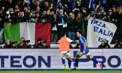 Xác định 4 cặp chung kết tranh vé dự World Cup 2026 tại châu Âu