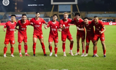 Hơn người, Ninh Bình không thể thắng Viettel trong trận 'thủy chiến'