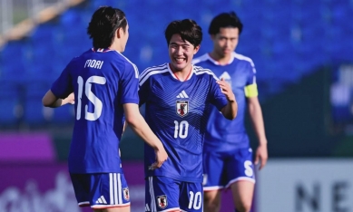 Thắng nghẹt thở trên chấm penalty, U23 Nhật Bản chính thức đặt chân vào bán kết