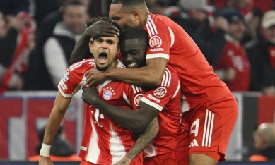 Đại tiệc 7 bàn, Real dâng vé bán kết cho Bayern trong 5 phút cuối