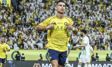 Ronaldo toả sáng rực rỡ, Al Nassr tiến sát chức vô địch Ả Rập Saudi