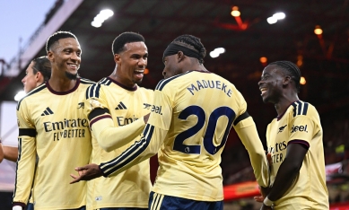 Madueke tỏa sáng từ ghế dự bị, Arsenal nhọc nhằn đả bại Nottingham Forest