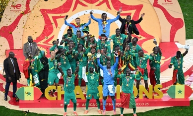 Quật ngã Ma Rốc, Senegal lên ngôi vô địch CAN Cup theo cách điên rồ