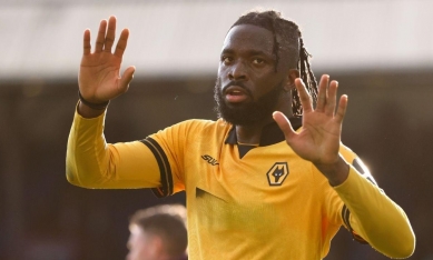 Wolves lên án hành vi phân biệt chủng tộc với Tolu Arokodare, có cả CĐV Việt Nam