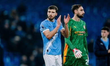 Mất điểm cay đắng, Man City bị Arsenal bỏ xa trên bảng xếp hạng