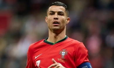 Ronaldo bất ngờ khiến Bồ Đào Nha 'ngậm trái đắng' trước World Cup