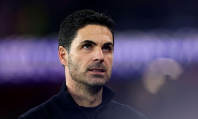 Arteta gửi tối hậu thư tới Man City: 'Arsenal chưa buông đâu!'