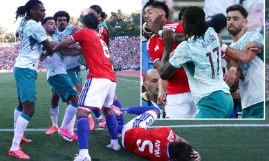 Đàn em Ronaldo tát cầu thủ Chile, sắp nhận án phạt nặng tại World Cup
