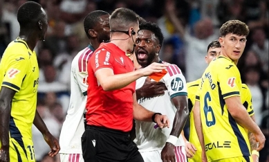 Vinicius nhận thẻ đỏ, Real Madrid vẫn thắng đầy bản lĩnh ở La Liga