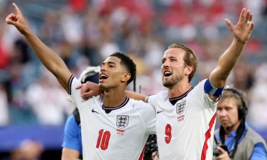 HLV Argentina thốt lên 1 điều về Kane và Bellingham trước thềm bán kết
