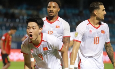 Truyền thông Singapore phát sốt vì 'Haaland Hà Nội' của ĐT Việt Nam