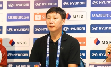 HLV Kim Sang Sik nói thẳng về danh hiệu Nhà vua bóng đá Việt Nam