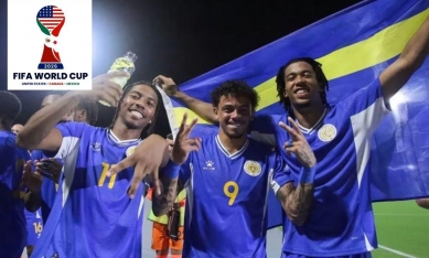 HLV đầu tiên từ bỏ dự World Cup 2026