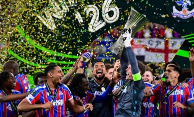 Crystal Palace vô địch Conference League 2025/26