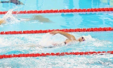 Nguyễn Huy Hoàng cùng tuyển bơi Việt Nam lọt top 4, thẳng tiến chung kết ASIAD