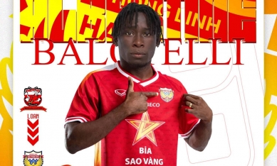 Balotelli có bàn đầu tiên ở Việt Nam trong ngày Xuân Son tịt ngòi