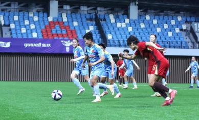 Tuyển Việt Nam thua Trung Quốc 0-2 ở trận đầu tiên năm 2026