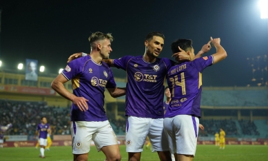Đại thắng SLNA, Hà Nội FC trở lại đường đua vô địch