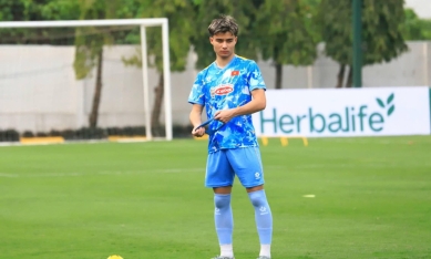 Thần đồng Việt kiều Croatia muốn đá ở châu Âu thay vì V-League