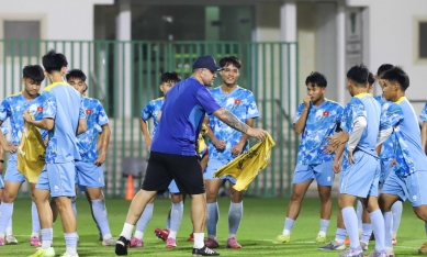HLV Brazil phải lập tức làm ngay 1 điều với U17 Việt Nam