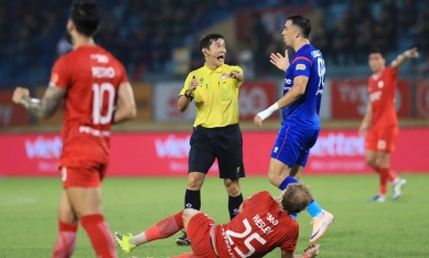 CHÍNH THỨC: VFF ra phán quyết cuối cho trọng tài thổi 11m sai lầm