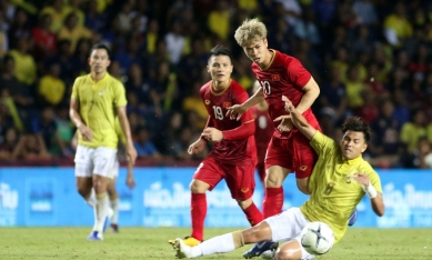 CĐV ĐNÁ đồng loạt réo tên ĐT Việt Nam khi Thái Lan chỉ dám gặp Brunei
