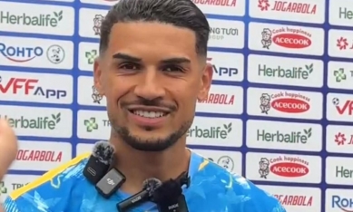 Hoàng Hên tiết lộ lời dặn dò của HLV Kim Sang Sik khi lên ĐT Việt Nam