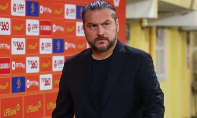 Chính thức: HLV Popov nhận án phạt cực nặng, bị cấm 4 trận V-League