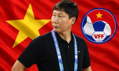 HLV Kim Sang Sik tuyên bố 'cứng' trước đại chiến với ĐT Thái Lan