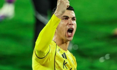 Ronaldo tỏa sáng, Al-Nassr áp sát ngôi đầu