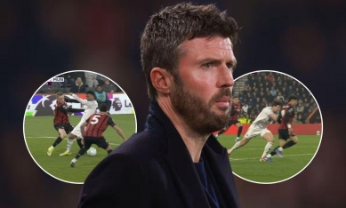 HLV Carrick: 'Cả hai tình huống đều là phạt đền, thật điên rồ'