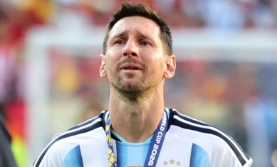 Messi phá vỡ im lặng sau chung kết World Cup, ẩn ý về lời chia tay?