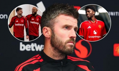 HLV Carrick báo liên tiếp 3 tin vui trước ngày MU trở lại Old Trafford