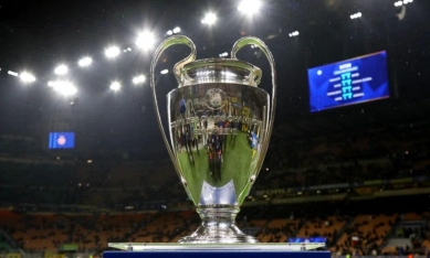 NÓNG: Champions League xuất hiện HLV đầu tiên từ chức mùa này