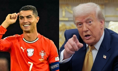 Ông Donald Trump chỉ thẳng Ronaldo là GOAT của bóng đá