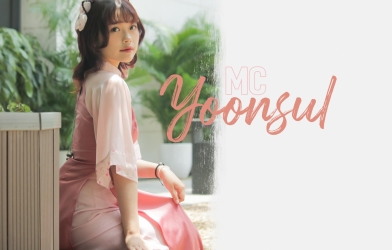 Phỏng vấn MC Yoonsul: 'Không có các bạn, mình không thể đứng ở vị trí ngày hôm nay'