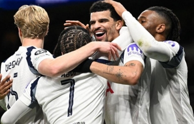 Trực tiếp Burnley vs Tottenham, 22h00 hôm nay 24/1