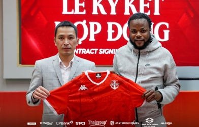 Ronaldo đặt mục tiêu vô địch V-League