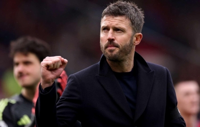 Michael Carrick tiết lộ cách ông nhận ghế nóng tại MU