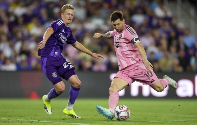 Sự thật phía sau việc Messi bất ngờ nghỉ trận khi sắp chạm mốc 900 bàn