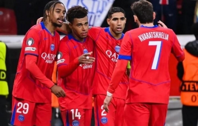 Hủy diệt Chelsea 8-2, sao PSG đi vào lịch sử Champions League