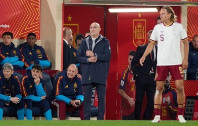 Tuyển Tây Ban Nha nhận tin xấu trước World Cup